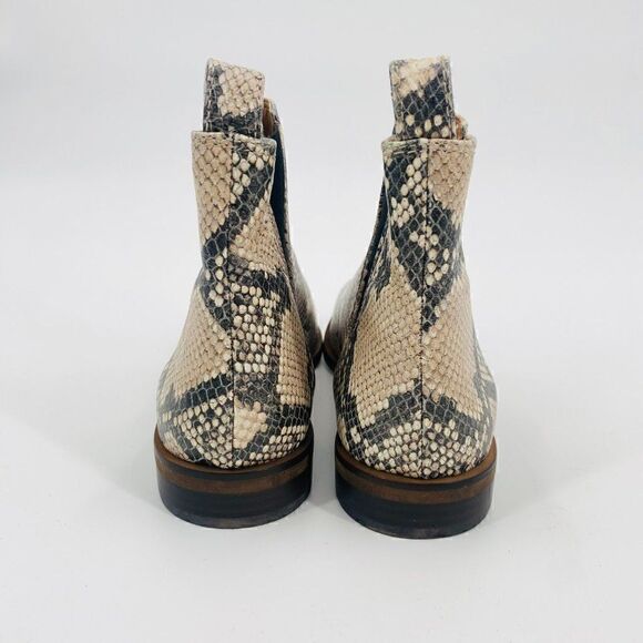 Lucky Brand Womens Size 7M Cream Snakeskin Print Haylia Chelsea Booties - Picture 6 of 9